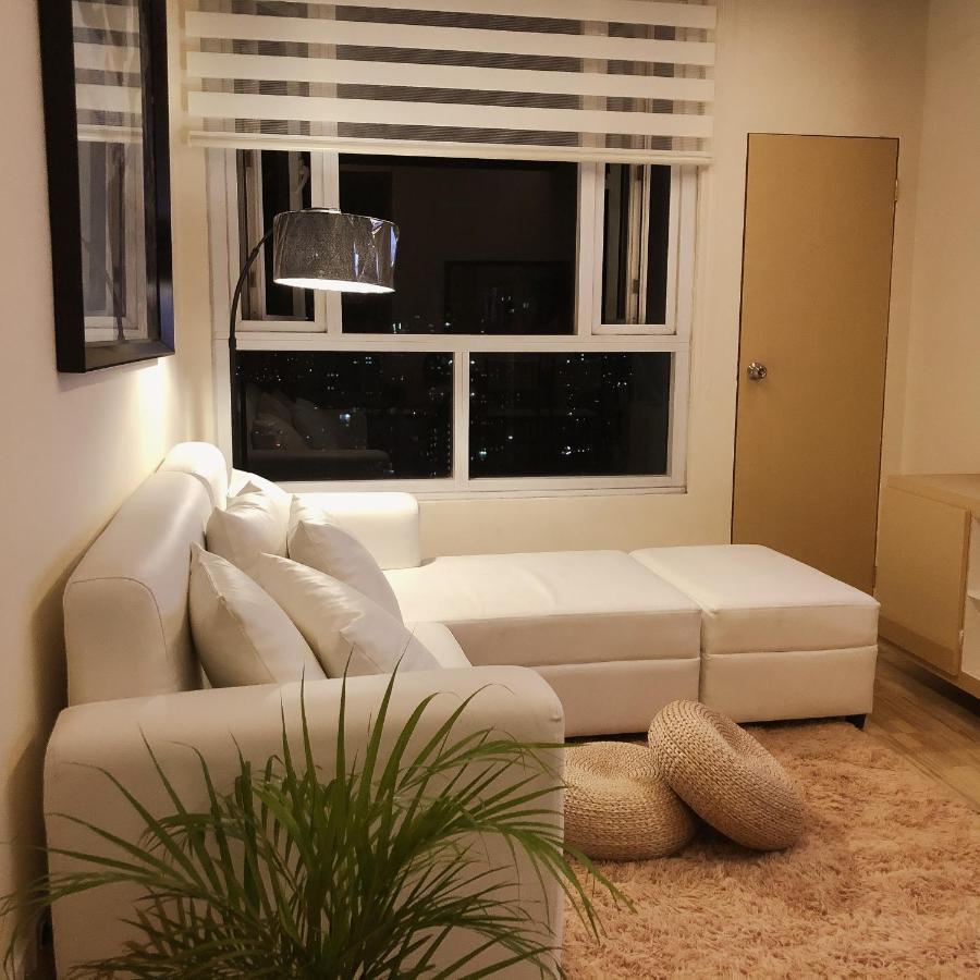 Hotel Ambiance, Spacious 2-Bedroom Condo In Qc Manila Exterior photo